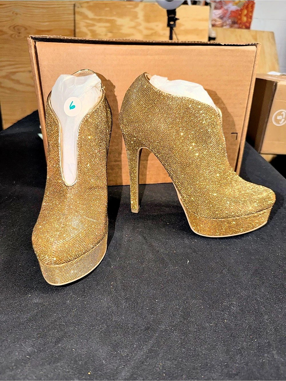Chinese Laundry "Lickety Split" Gold Sparkle Platform Booties – Size 6 (New)